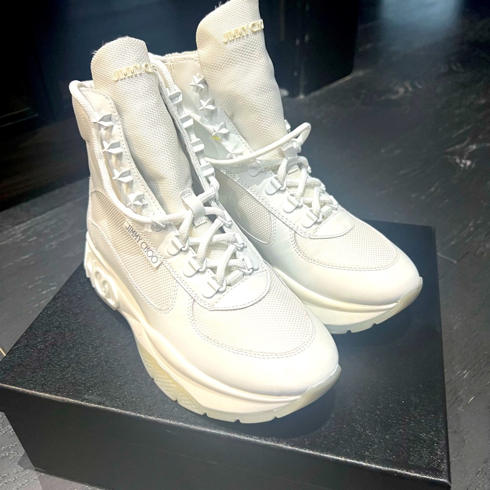 Almost Brand New Jimmy Choo Lace up Sneakers!